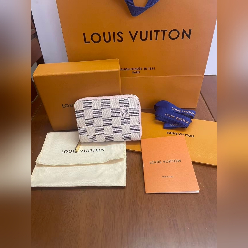Louis Vuitton Damier Azur Zippy Coin Purse